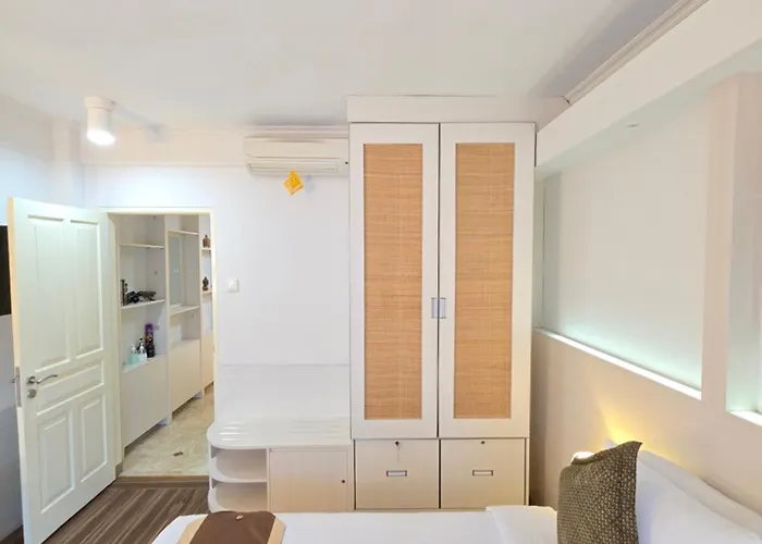 Balinese Sunset Haven Minutes From Legian Seminyak Appartamento Kuta Lombok